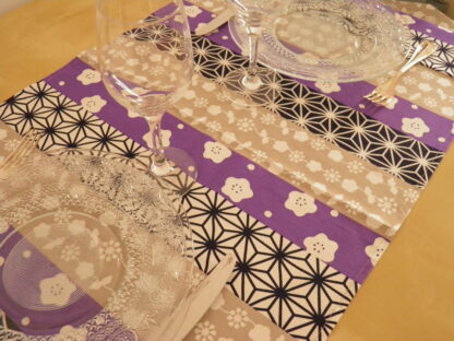 Chemin de table Tissu Japonais traditionnel violet/noir