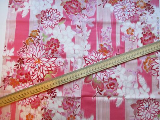 coupon tissu japonais rose